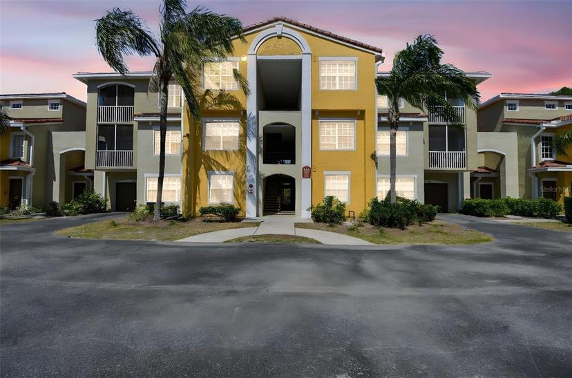 Picture of 5401 Bentgrass Drive Unit 1-302, Sarasota FL 34235