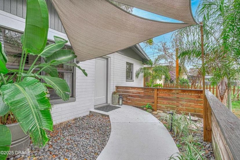 Picture of 761 Greenway Place, Daytona Beach FL 32114