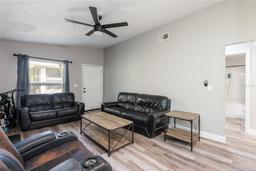 Picture of 3958 Dream Oak Place Unit 203, Tampa, FL 33613