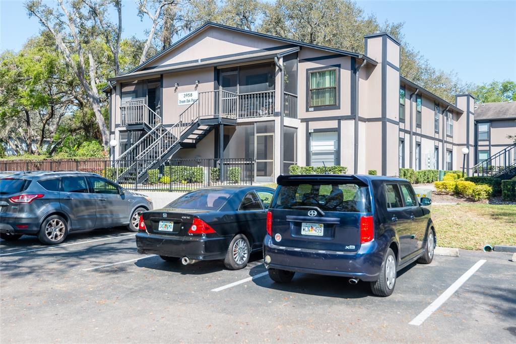 Picture of 3958 Dream Oak Place Unit 203, Tampa, FL 33613