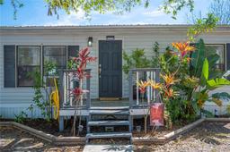 Picture of 382 Citrus Highlands Drive E, Bartow, FL 33830