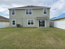 Picture of 2409 Sand Gables Trail, Bradenton, FL 34208
