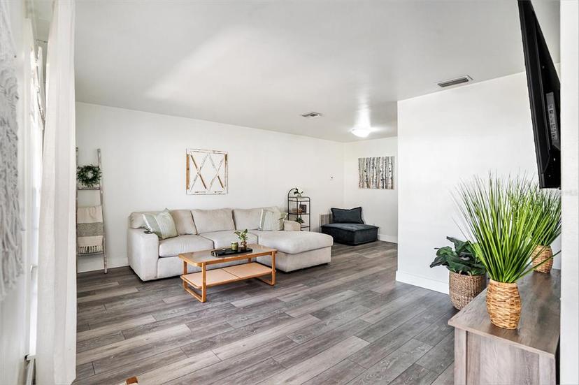 Picture of 7716 W Hiawatha Street, Tampa FL 33615