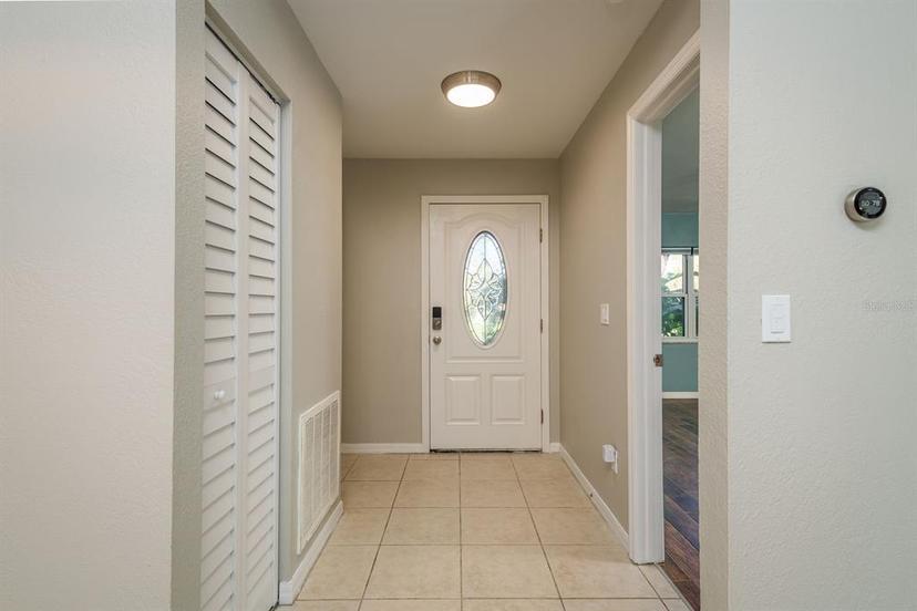 Picture of 1721 Sutton Place, Dunedin FL 34698