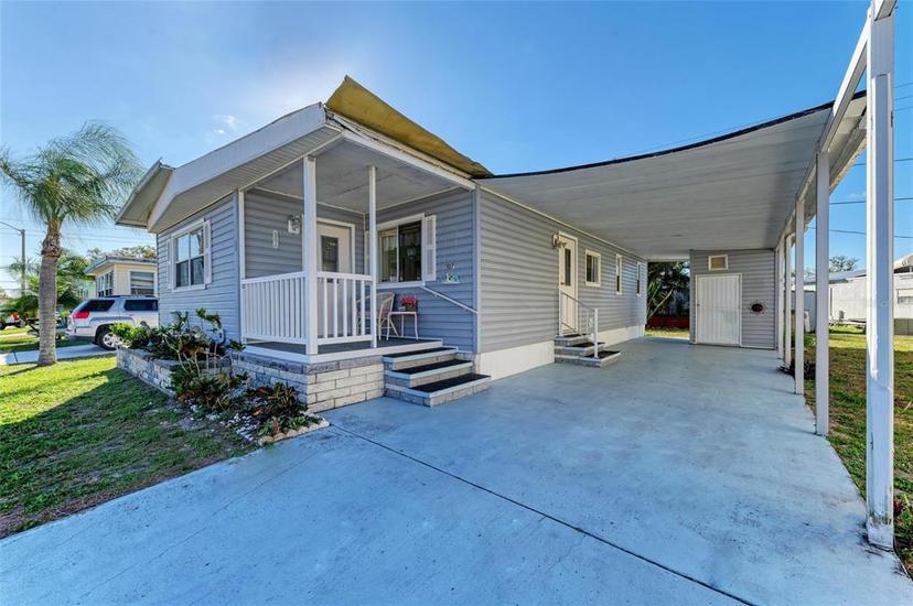 Picture of 5619 Bayshore Road Unit 107, Palmetto FL 34221