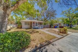 Picture of 2340 Kingston Street S, St Petersburg, FL 33711