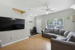 Picture of 104 Wilton Circle, Sanford, FL 32773