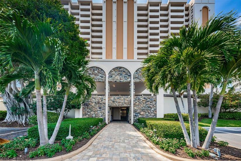 Picture of 1270 Gulf Boulevard Unit 506, Clearwater Beach FL 33767