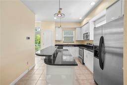 Picture of 3405 W Swann Avenue Unit 9, Tampa, FL 33609