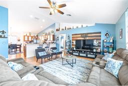 Picture of 423 Lark Court, Kissimmee, FL 34759