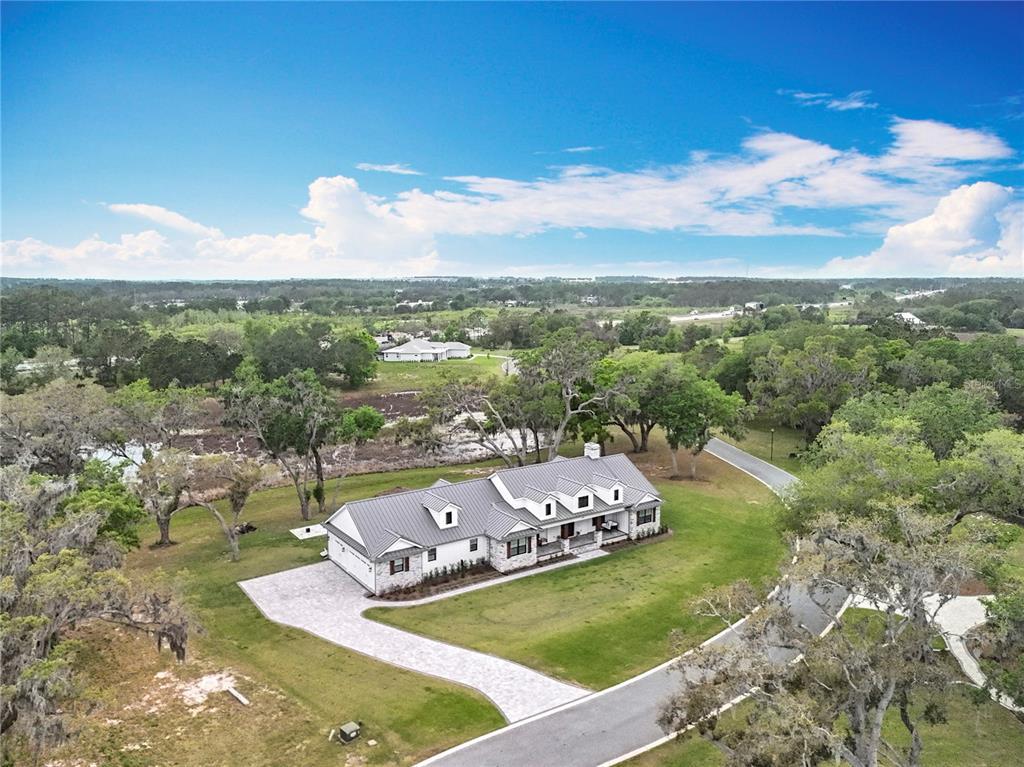 Picture of 464 Long & Winding Road, Groveland, FL 34736