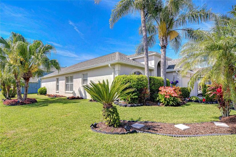 Picture of 1915 Fellsway Court, Wesley Chapel FL 33543