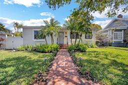Picture of 1235 14Th Street N, St Petersburg, FL 33705