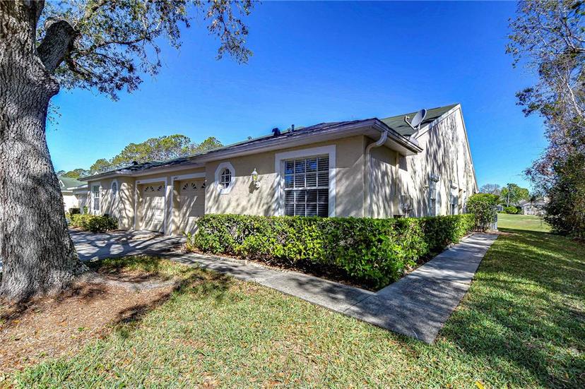 Picture of 34907 Double Eagle Court, Zephyrhills FL 33541