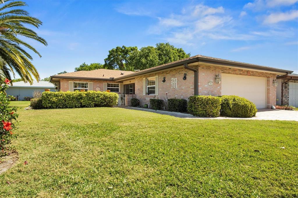 Picture of 398 Troon Court, Winter Haven, FL 33884