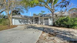 Picture of 4509 Diamond Circle, Sarasota, FL 34233