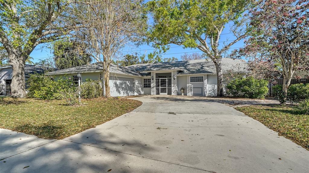Picture of 4509 Diamond Circle, Sarasota, FL 34233