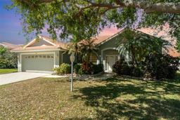 Picture of 7581 Palmer Glen Circle, Sarasota, FL 34240