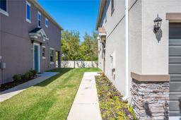 Picture of 6867 Citrus Creek Lane, Tampa, FL 33625