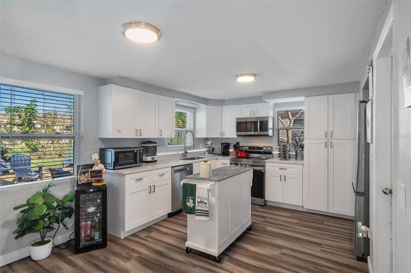 Picture of 2205 Peggy Dr, Holiday FL 34690