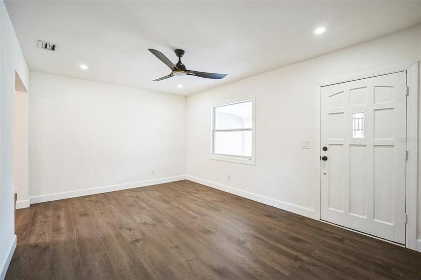 Picture of 3710 W Griflow Street, Tampa FL 33629