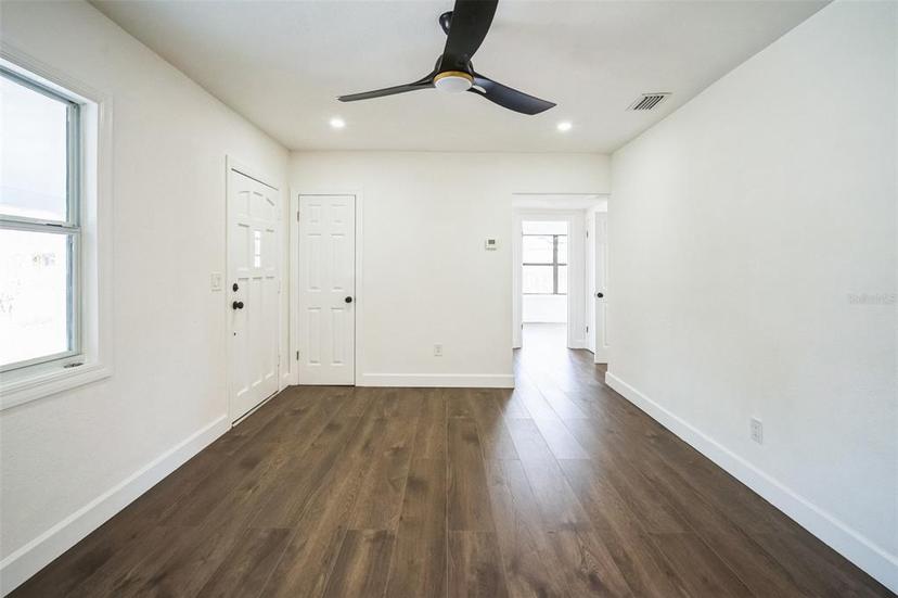 Picture of 3710 W Griflow Street, Tampa FL 33629