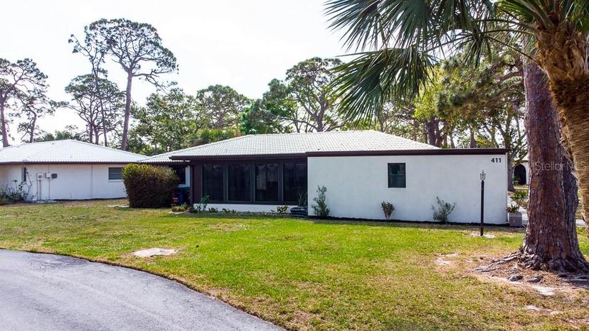 Picture of 411 S Oxford Drive Unit 411, Nokomis FL 34275