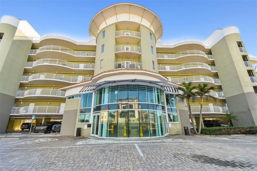 Picture of 11605 Gulf Boulevard Unit 404, Treasure Island FL 33706