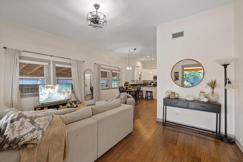 Picture of 315 W Alfred Street, Tampa FL 33603