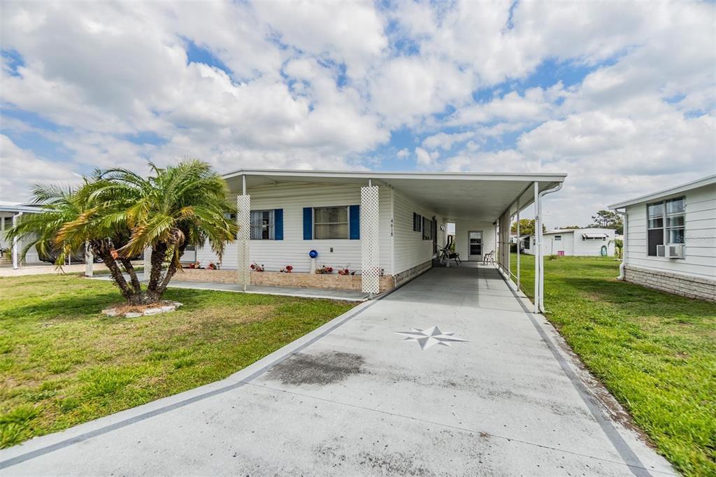 Picture of 4618 Newcomb Avenue, Zephyrhills, FL 33541
