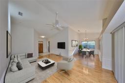 Picture of 1015 Hardwood Drive, Valrico, FL 33596
