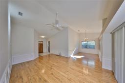 Picture of 1015 Hardwood Drive, Valrico, FL 33596