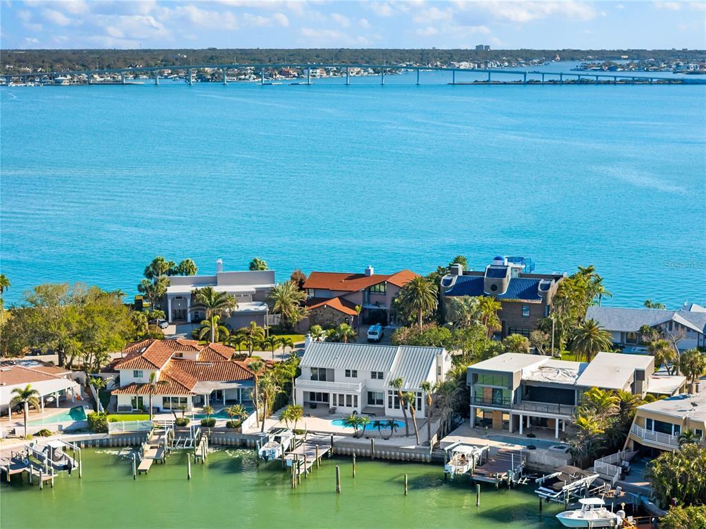 Picture of 517 Belle Isle Avenue, Belleair Beach, FL 33786