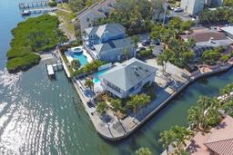 Picture of 1241 Big Oak Lane, Sarasota, FL 34242