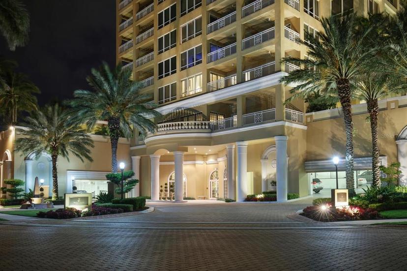 Picture of 35 Watergate Drive Unit 1402, Sarasota FL 34236
