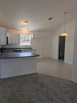 Picture of 24146 NW Foxglove Lane, Dunnellon, FL 34431