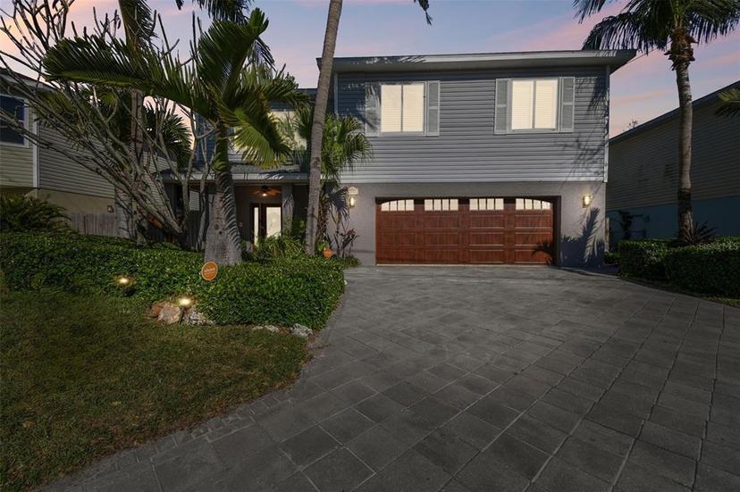 Picture of 7551 141St Street, Seminole FL 33776