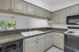 Picture of 6826 Stones Throw Circle N Unit 11104, St Petersburg, FL 33710