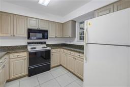 Picture of 6826 Stones Throw Circle N Unit 11104, St Petersburg, FL 33710