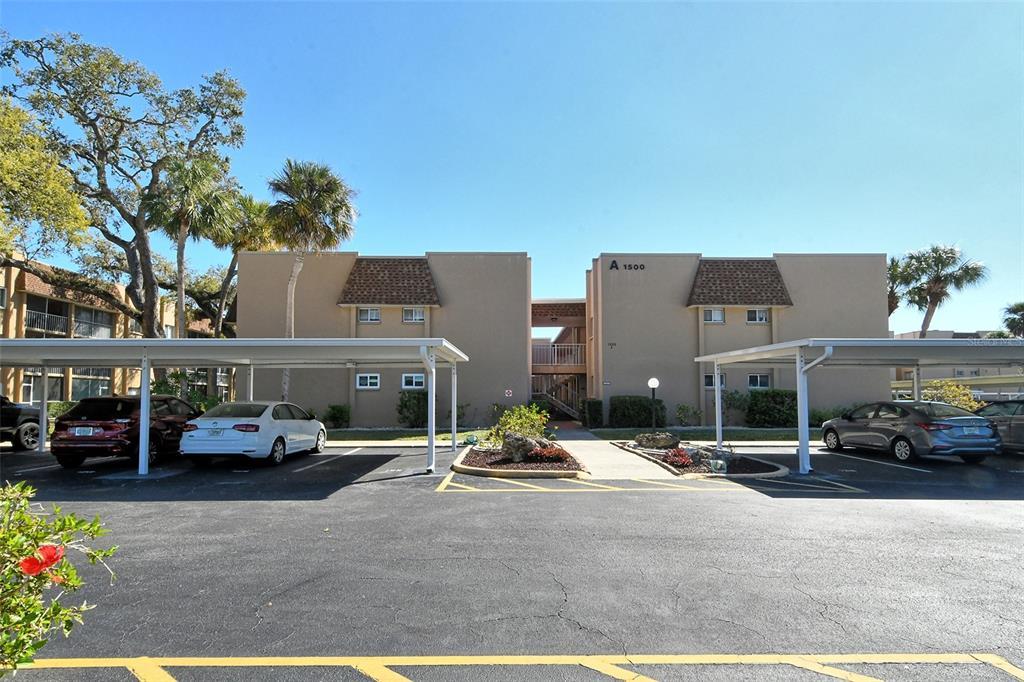 Picture of 1500 Glen Oaks Drive E Unit 206, Sarasota, FL 34232