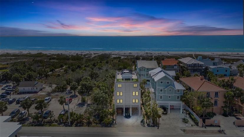 Picture of 322 Beach Road, Sarasota FL 34242