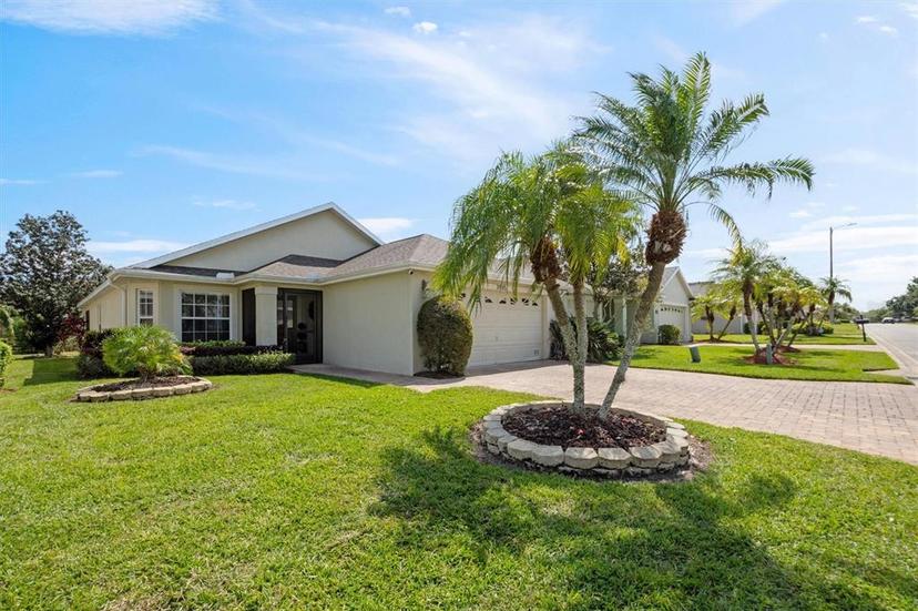 Picture of 3905 Osprey Pointe Circle, Winter Haven FL 33884
