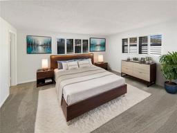 Picture of 8340 75Th Place, Seminole, FL 33777