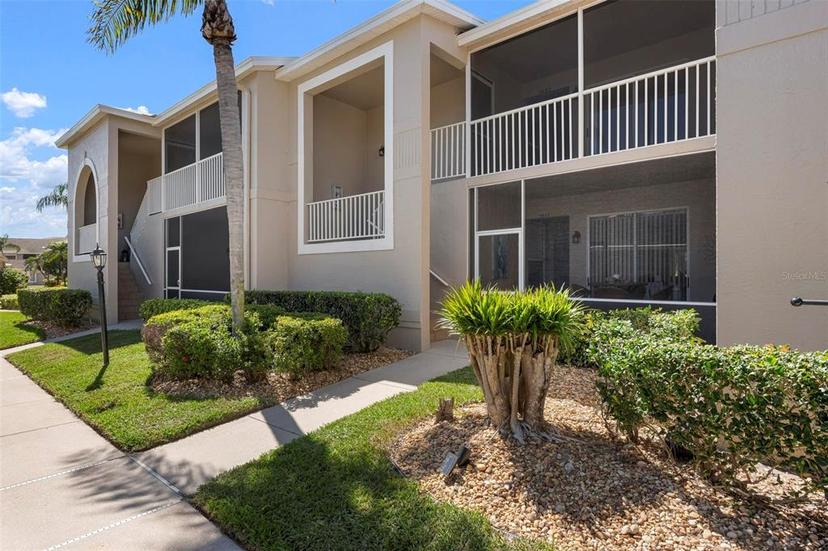 Picture of 9580 High Gate Drive Unit 1822, Sarasota FL 34238