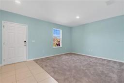 Picture of 520 Pinecrest Loop, Davenport, FL 33837