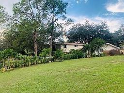 Picture of 4904 E River Hills Drive, Tampa, FL 33617