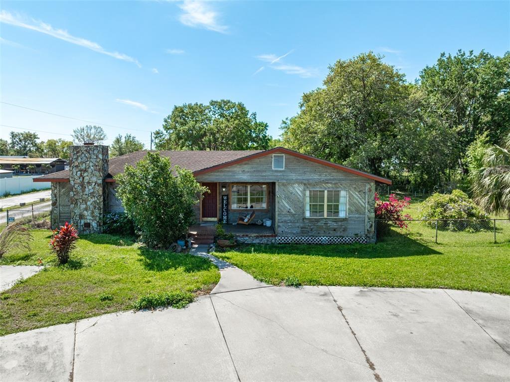 Picture of 1501 W Trapnell Rd, Plant City, FL 33566