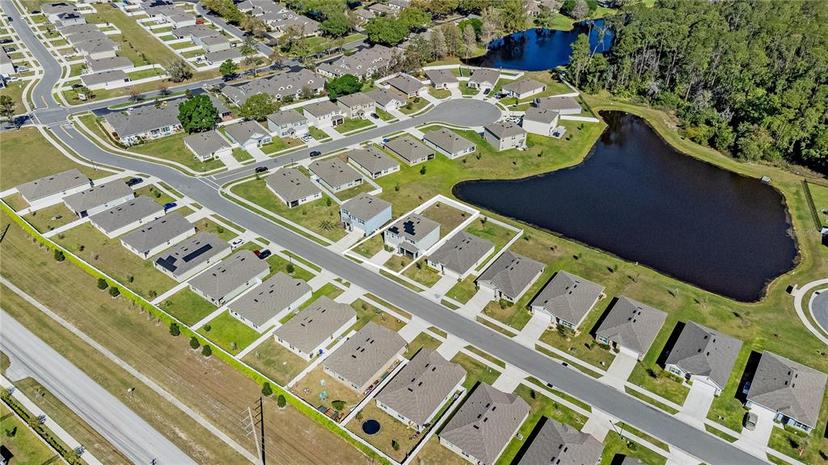 Picture of 2736 Dumont Lane, Tavares FL 32778