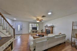 Picture of 1824 Mill Run Circle, Tampa, FL 33613