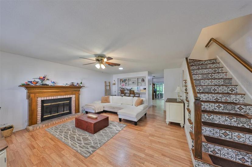 Picture of 1824 Mill Run Circle, Tampa FL 33613